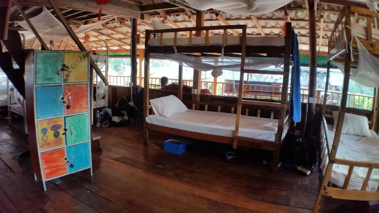 Footprints Hostel Sihanoukville 0*,